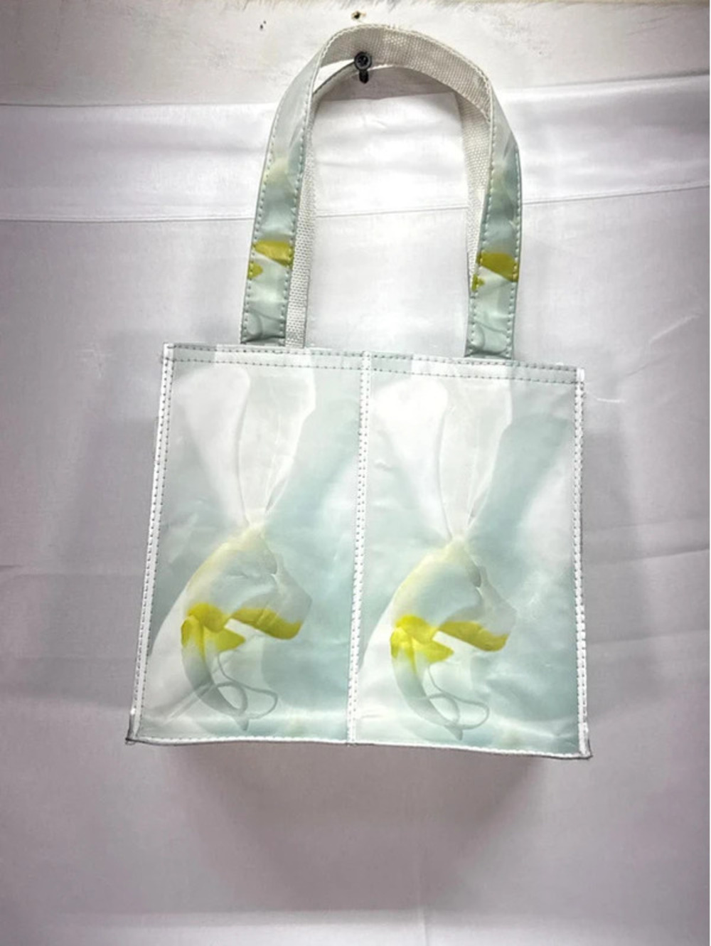 Reusable tote